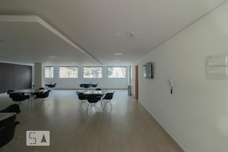 Apartamento para alugar com 46m², 2 quartos e 1 vagasalao de festas