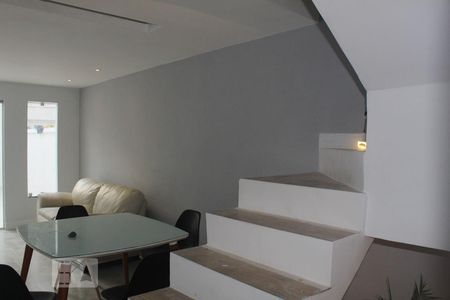 Sala de casa para alugar com 3 quartos, 90m² em Vargem Grande, Rio de Janeiro