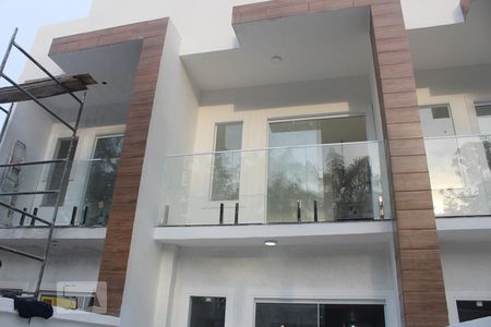 Casa para alugar com 90m², 3 quartos e 1 vagaFachada