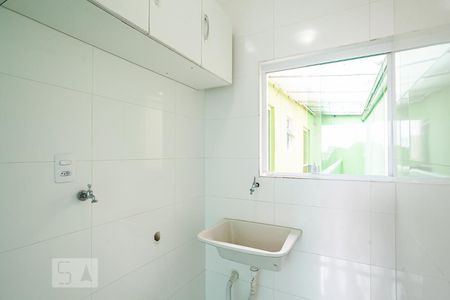 Casa para alugar com 90m², 2 quartos e 1 vagaÁrea de Serviço