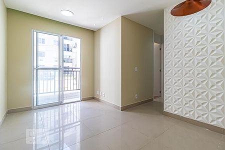 Sala de Apartamento com 2 quartos, 45m² Taquara