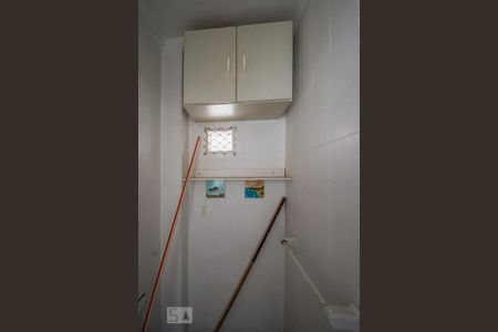 Apartamento para alugar com 150m², 3 quartos e 1 vaga Apartamento para alugar com 150m², 3 quartos e 1 vagaBanheiro de Serviço