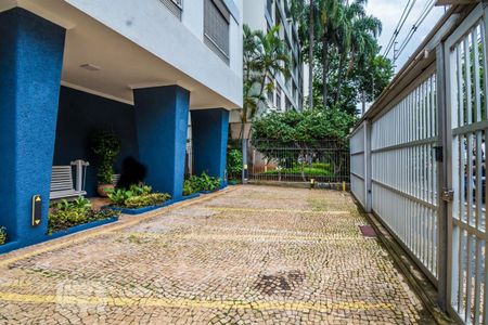 Apartamento para alugar com 150m², 3 quartos e 1 vaga Apartamento para alugar com 150m², 3 quartos e 1 vagaGaragem
