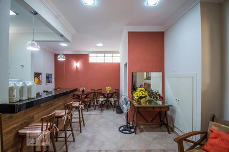 Apartamento para alugar com 150m², 3 quartos e 1 vaga Apartamento para alugar com 150m², 3 quartos e 1 vagaÁrea comum - Salão de festas