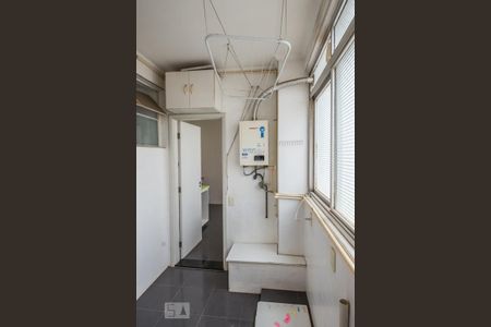 Apartamento para alugar com 150m², 3 quartos e 1 vaga Apartamento para alugar com 150m², 3 quartos e 1 vagaÁrea de Serviço