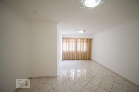 Sala de apartamento para alugar com 2 quartos, 91m² em Centro, Campinas