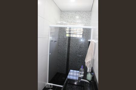 Casa à venda com 300m², 4 quartos e 5 vagasCasa 2 - Banheiro