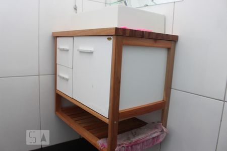 Casa à venda com 300m², 4 quartos e 5 vagasBanheiro 2 - Casa 2