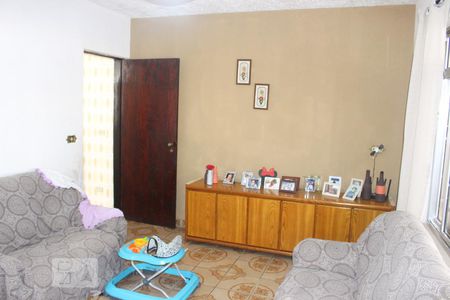 Casa à venda com 300m², 4 quartos e 5 vagasCasa 1 -Sala