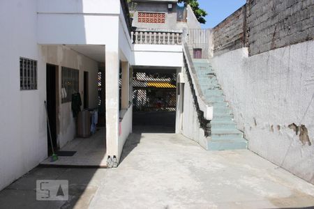 Casa à venda com 300m², 4 quartos e 5 vagasQuintal