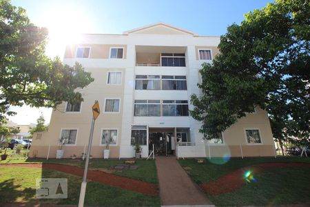 Apartamento para alugar com 50m², 2 quartos e 1 vagaFachada do Condomínio