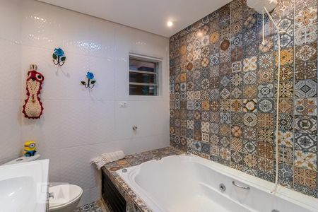 Casa à venda com 153m², 3 quartos e 3 vagas Casa à venda com 153m², 3 quartos e 3 vagasBanheiro 2