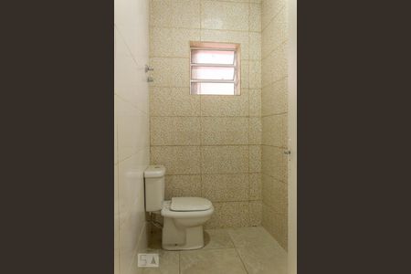 Casa à venda com 300m², 3 quartos e 2 vagasBanheiro 1