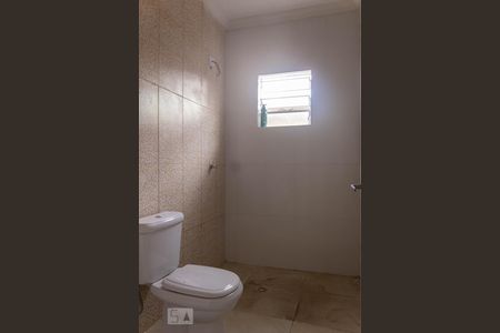 Casa à venda com 300m², 3 quartos e 2 vagasBanheiro 2