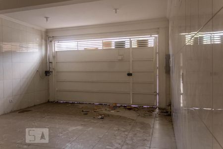 Casa à venda com 300m², 3 quartos e 2 vagasGaragem