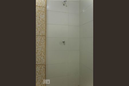 Casa à venda com 300m², 3 quartos e 2 vagasBanheiro 1