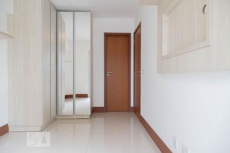 Apartamento para alugar com 72m², 2 quartos e 1 vaga Apartamento para alugar com 72m², 2 quartos e 1 vagaSuíte