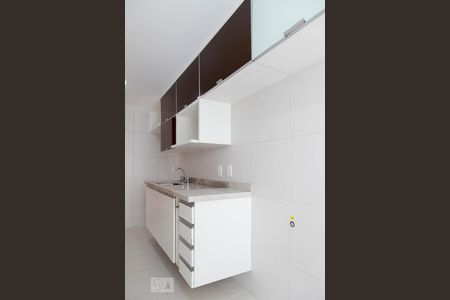 Apartamento para alugar com 72m², 2 quartos e 1 vaga Apartamento para alugar com 72m², 2 quartos e 1 vagaCozinha