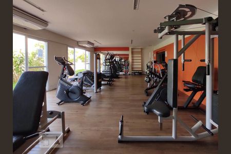 Apartamento para alugar com 72m², 2 quartos e 1 vaga Apartamento para alugar com 72m², 2 quartos e 1 vagaÁrea comum - academia