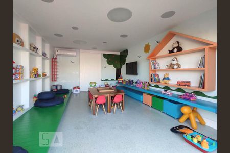 Apartamento para alugar com 72m², 2 quartos e 1 vaga Apartamento para alugar com 72m², 2 quartos e 1 vagaÁrea comum - brinquedoteca