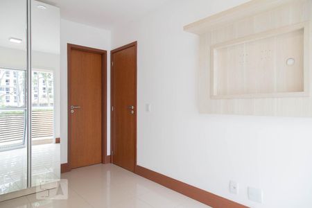 Apartamento para alugar com 72m², 2 quartos e 1 vaga Apartamento para alugar com 72m², 2 quartos e 1 vagaSuíte