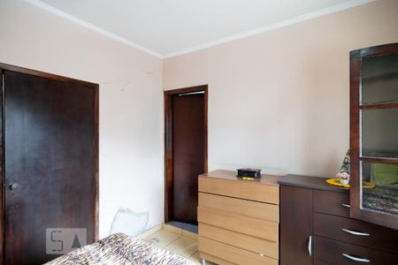 Casa à venda com 120m², 3 quartos e 3 vagasQuarto 3 - Suíte