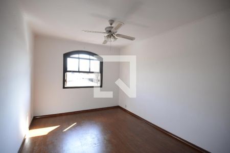 Casa para alugar com 230m², 4 quartos e 2 vagasSuíte 3