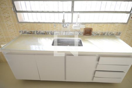 Casa para alugar com 230m², 4 quartos e 2 vagasCozinha