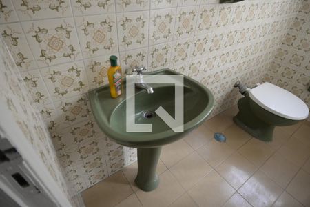 Casa para alugar com 230m², 4 quartos e 2 vagasLavabo