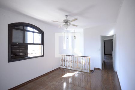Casa para alugar com 230m², 4 quartos e 2 vagasSala de estar - Segundo Andar
