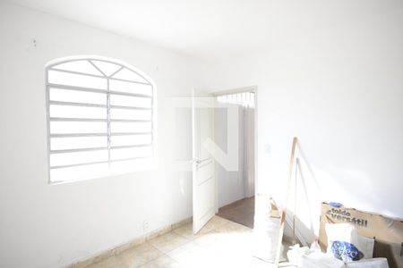 Casa para alugar com 230m², 4 quartos e 2 vagasDispensa