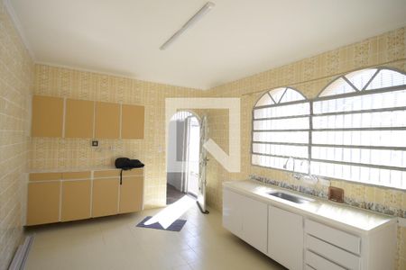 Casa para alugar com 230m², 4 quartos e 2 vagasCozinha