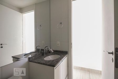Banheiro  de apartamento para alugar com 3 quartos, 65m² em Belenzinho, São Paulo