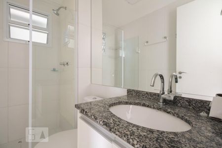 Banheiro  de apartamento para alugar com 3 quartos, 65m² em Belenzinho, São Paulo