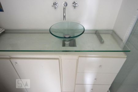 Apartamento à venda com 69m², 2 quartos e 2 vagasBanheiro