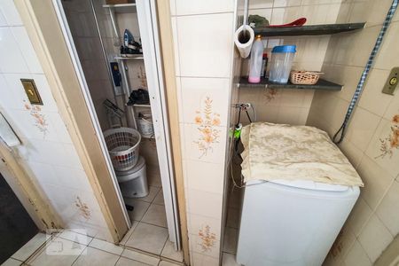 Apartamento à venda com 73m², 3 quartos e sem vagaÁrea de Serviço