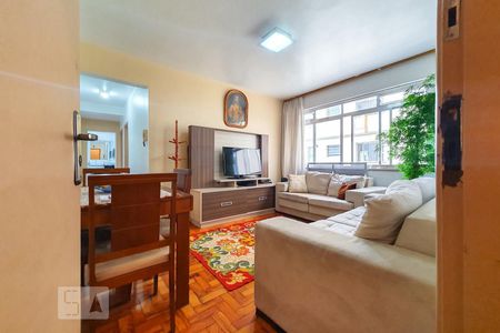 Apartamento à venda com 73m², 3 quartos e sem vagaEntrada