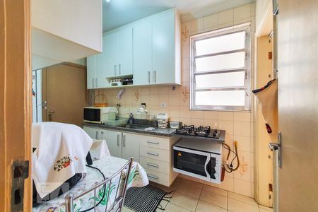 Apartamento à venda com 73m², 3 quartos e sem vagaCozinha
