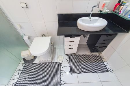 Apartamento à venda com 73m², 3 quartos e sem vagaBanheiro