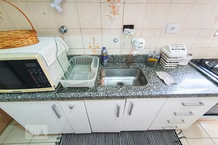 Apartamento à venda com 73m², 3 quartos e sem vagaCozinha