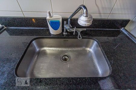 Apartamento para alugar com 50m², 2 quartos e 1 vagaCozinha - Torneira