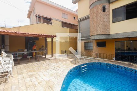 Casa à venda com 350m², 3 quartos e 4 vagasQuintal - Piscina 