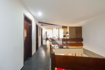 Casa à venda com 350m², 3 quartos e 4 vagasHall de Acesso aos Quartos 