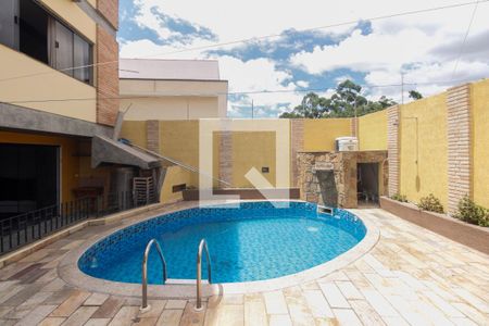 Casa à venda com 350m², 3 quartos e 4 vagasQuintal - Piscina 