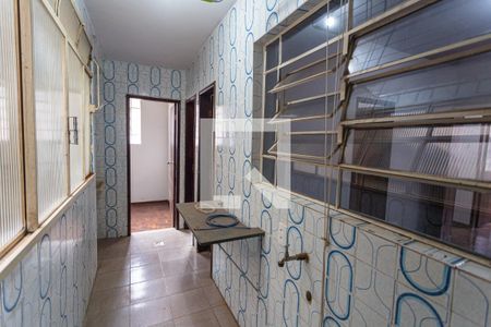 Apartamento à venda com 147m², 3 quartos e 2 vagas Apartamento à venda com 147m², 3 quartos e 2 vagasÁrea de Serviço