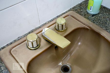 Casa à venda com 350m², 4 quartos e 8 vagasBanheiro