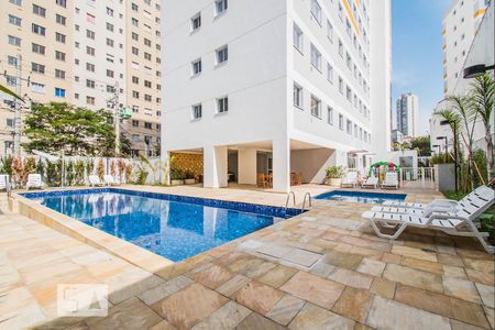 Apartamento à venda com 36m², 2 quartos e sem vagaÁrea comum - Piscina