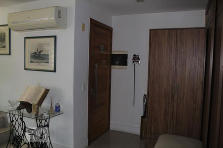 Apartamento à venda com 380m², 4 quartos e 3 vagasSala