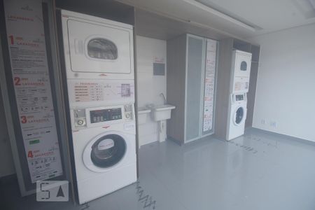 Apartamento para alugar com 45m², 1 quarto e sem vagaÁrea comum - Lavanderia