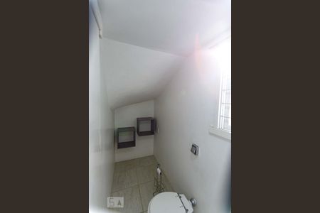 Lavabo de casa à venda com 4 quartos, 250m² em Menino Deus, Porto Alegre